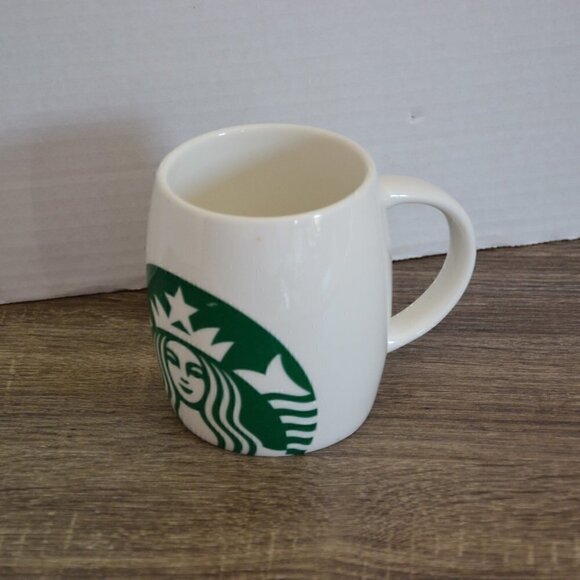 2010 Traditional  Starbucks Mug - Picture 2 of 5